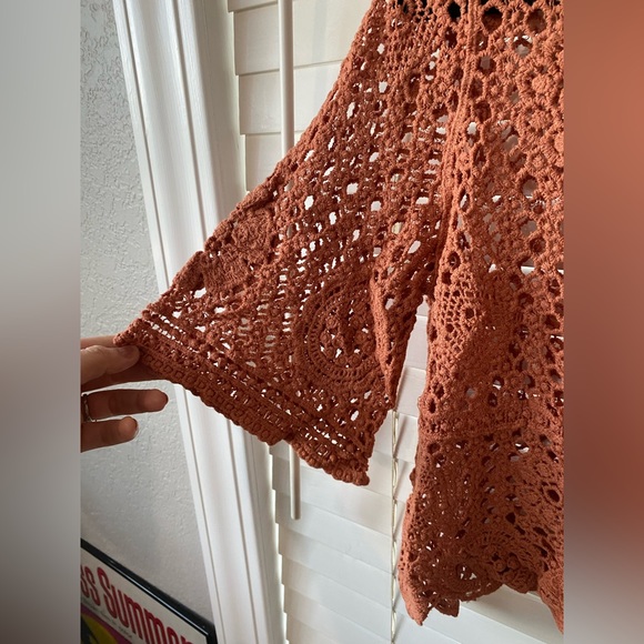 VICI Artesia Crochet Top NWT - Picture 4 of 10